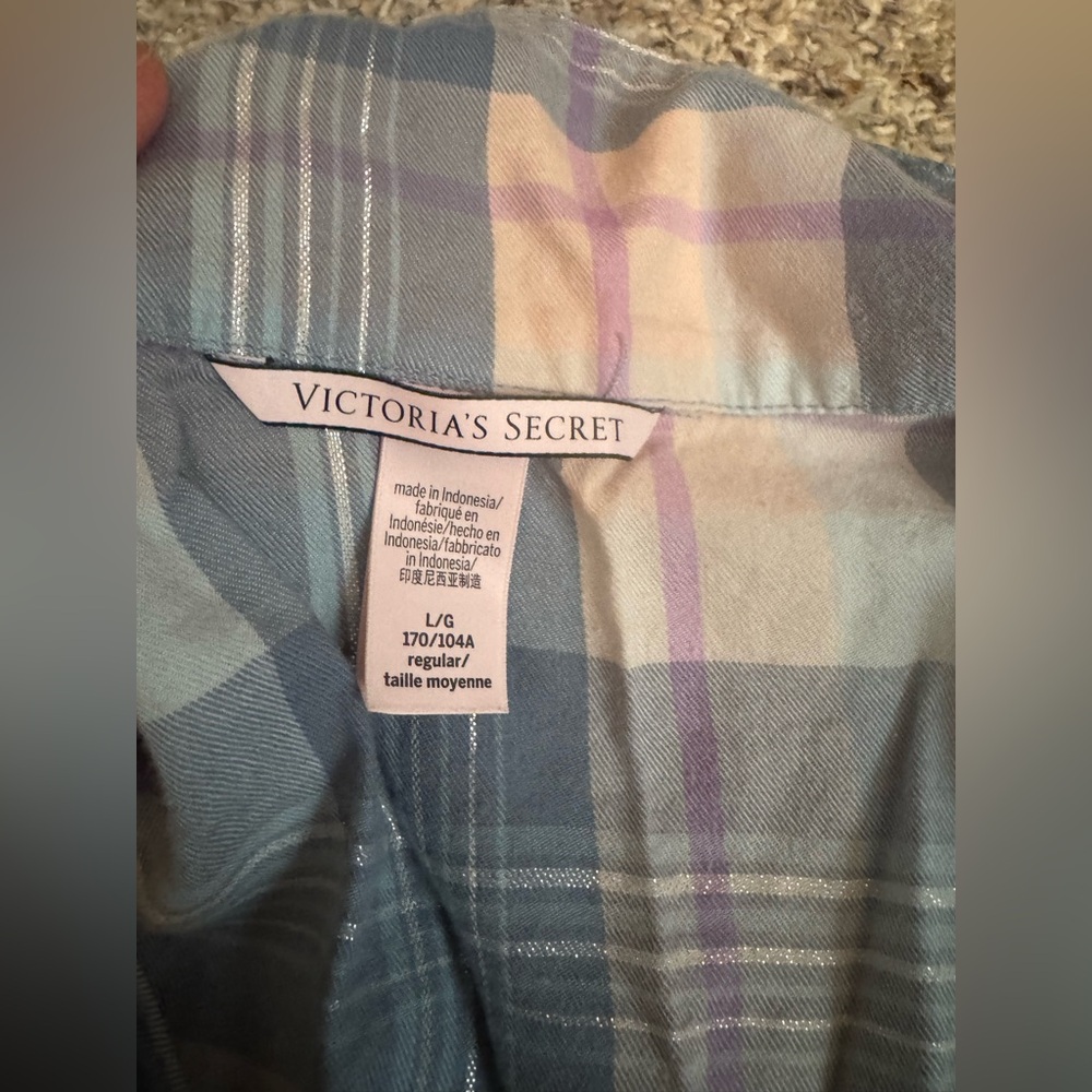 Victoria’s Secret Multi Plaid Long Sleeve and Pants PJ Set - Picture 4 of 4